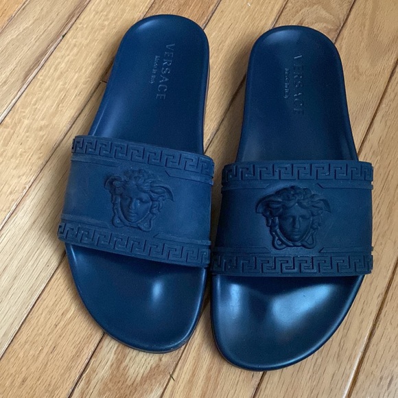 Versace Gomma Men's Navy Blue Palazzo Medusa Pool Slide Sandal - Picture 3 of 4
